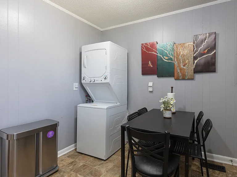 812 Riviera Dr #810 — Photo 6