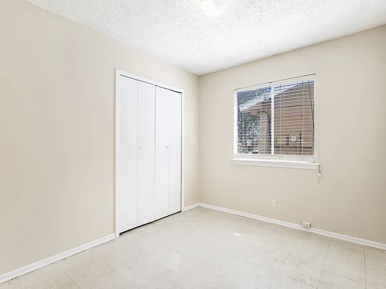 4718 Casa Oro St — Photo 17