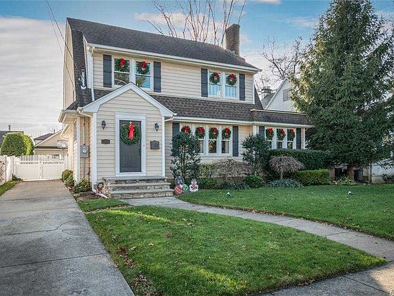 2nd image of 24 Patten Ave