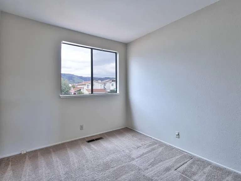 3251 Whispering Elm Ct — Photo 14