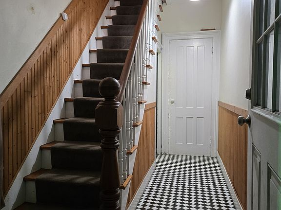 2nd image of 303 Coram Ave Floor 2