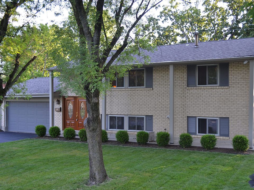 1st image of 6009 Hyacinth Ct