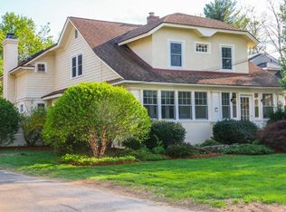 77 Maple Rd, Longmeadow, MA 01106