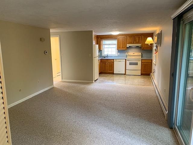 1st image of 8 Zabriskie Dr APT A