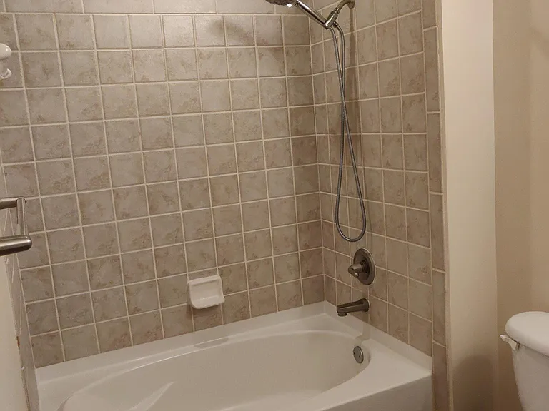 5300 Peachtree Rd #2103 — Photo 14