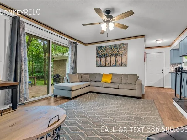 3465 Hazelton Ave, Rochester Hills, MI 48307