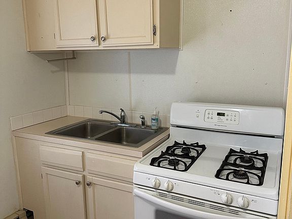 2nd image of 350 Main St #5