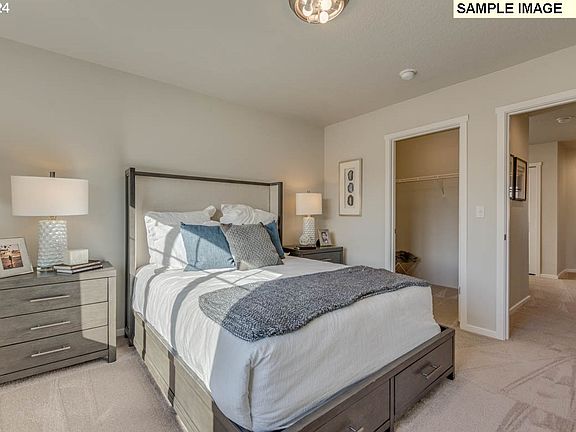 4th image of 10427 NE 120th Pl