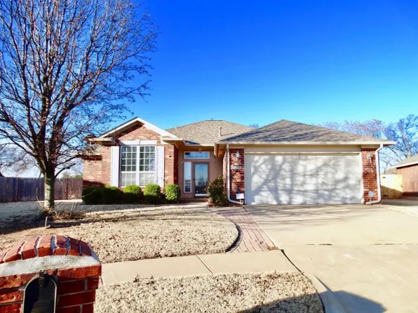 3301 Buckingham Pl, Yukon, OK 73099