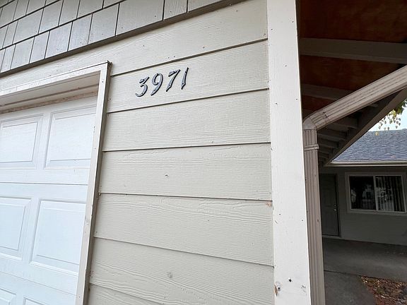 Garage & Address