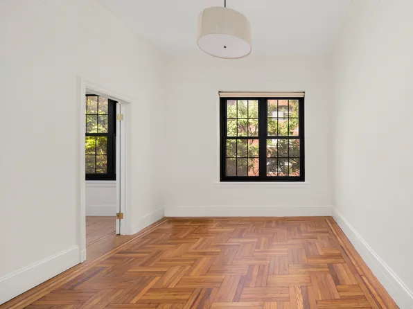 38 Gramercy Park N APT 3D, Manhattan, NY 10010