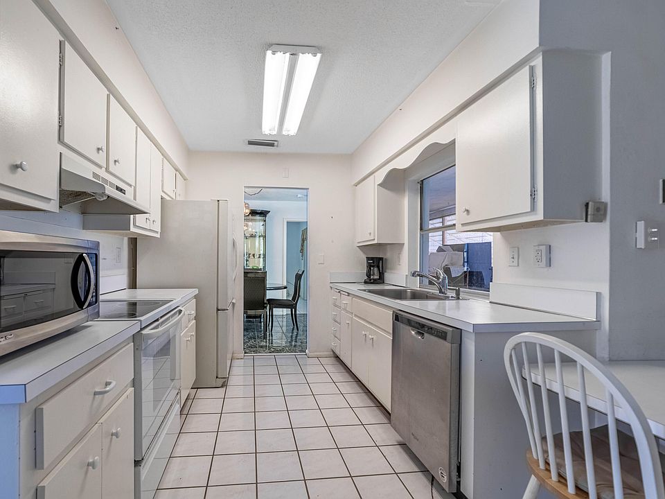 1st image of 6810 NW 76th Street