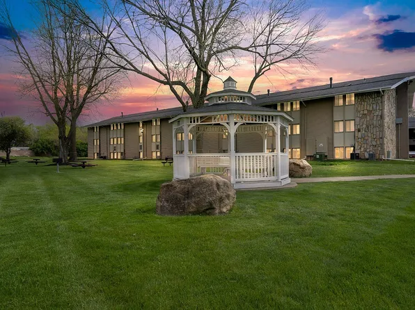 Stone Lodge Apartments, 5125 Cedar Dr #5083, Columbus, OH 43232