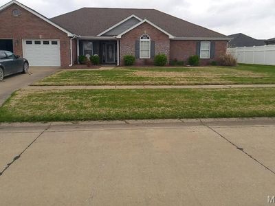 1107 Daffodil St, Sikeston, MO, 63801