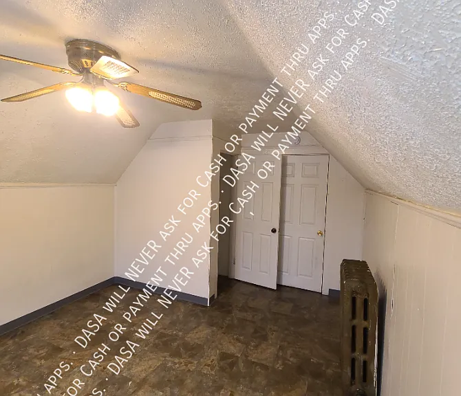 80 Miller St #UPPER — Photo 9