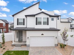97 E Polaris Dr, Saratoga Springs, UT 84045