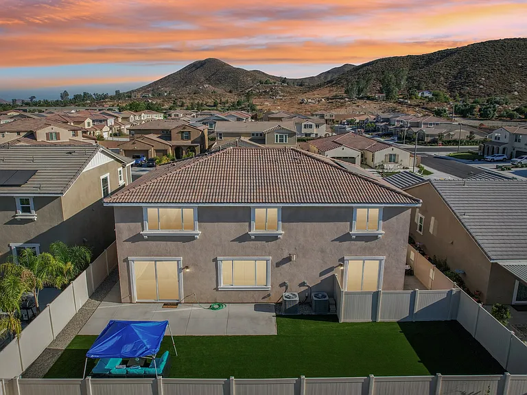 Enjoy the inviting exterior and beautiful surroundings.