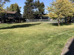 289 College View Dr, Rohnert Park, CA 94928