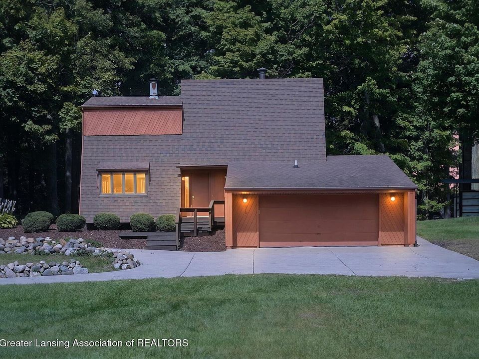 1st image of 3334 W Howell Rd