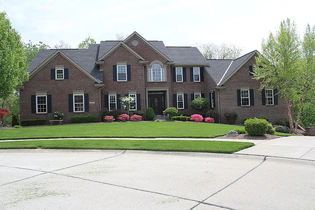 2553 Thirs Dr photo 1