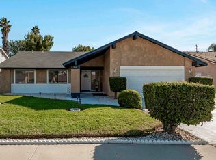 962 Esther Dr, Corona, CA 92882
