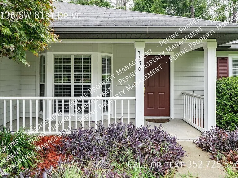 7136 SW 81st Dr — Photo 2