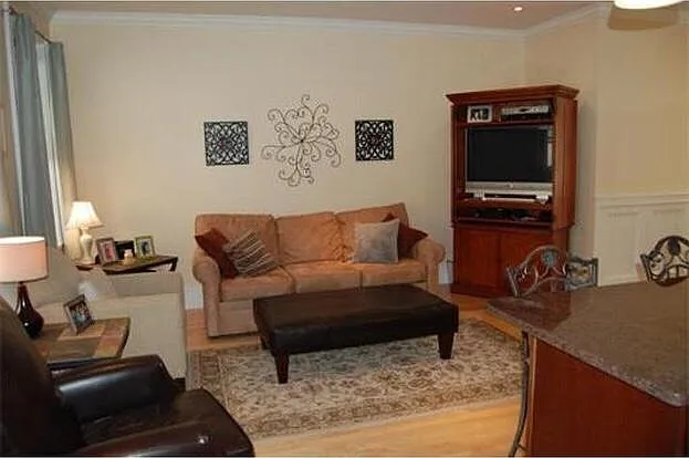 137 D St #1 — Photo 13