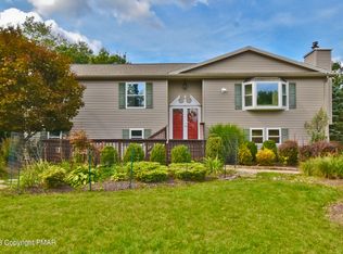 111 Tunkhannock Dr, Albrightsville, PA