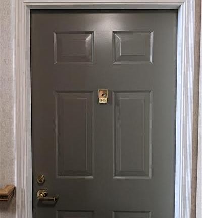 5th image of 3045 Westminster Dr APT 102