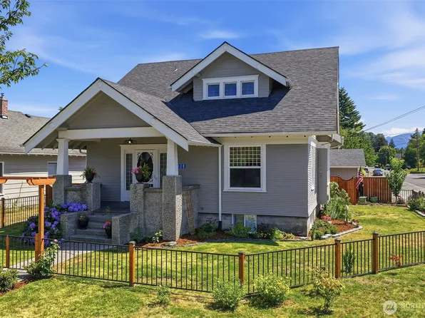 328 S Anacortes Street, Burlington, WA 98233