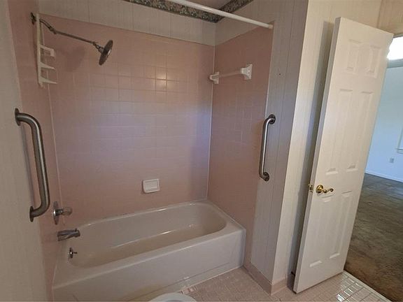 3rd image of 23086 NW 189th Ave