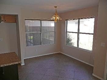5th image of 8917 W Paradise Ln
