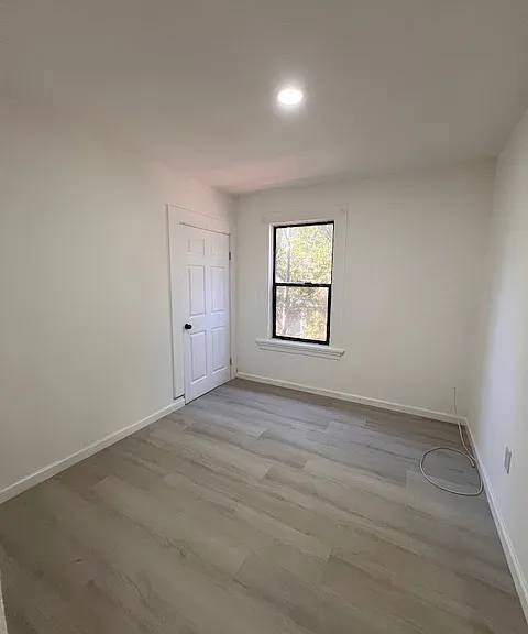2065 Alameda Ave — Photo 11
