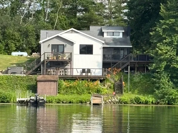 72 Lake Road, Ballston Lake, NY 12020
