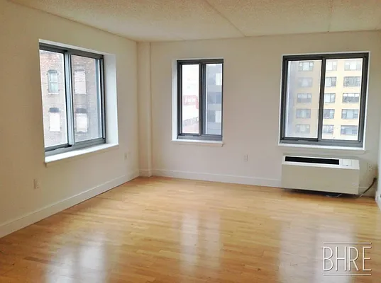 Rented by Brooklyn Heights Real Estate Inc | media 18