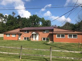 1683-1689 Anglewood Dr, Mansfield, OH 44903