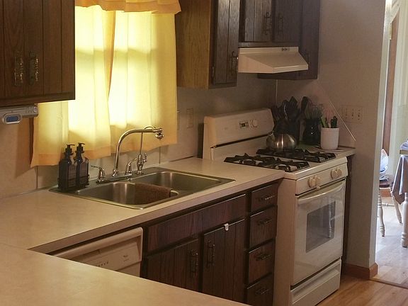 3rd image of 23873 River Manor Blvd