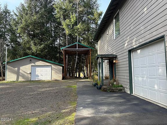 2nd image of 65 S Summer Dr