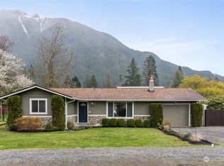 616 Maloney Pl NE, North Bend, WA 98045