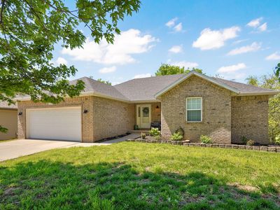 3225 S Creekside Drive S, Springfield, MO, 65807