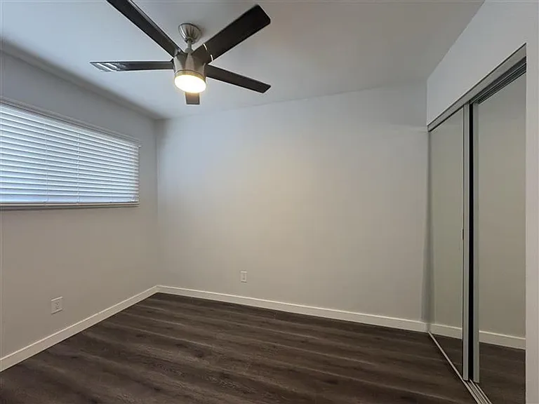 2727 Abbot Kinney Apartments, Venice CA — Photo 21