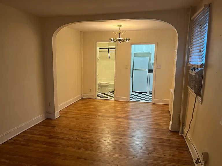 246 S Exeter St #A — Photo 3