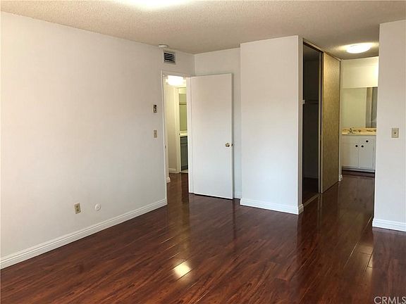 4th image of 1301 S Atlantic Blvd APT 212A