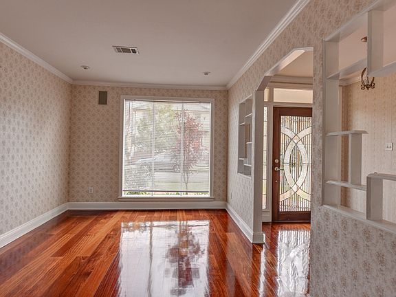Welcoming Foyer