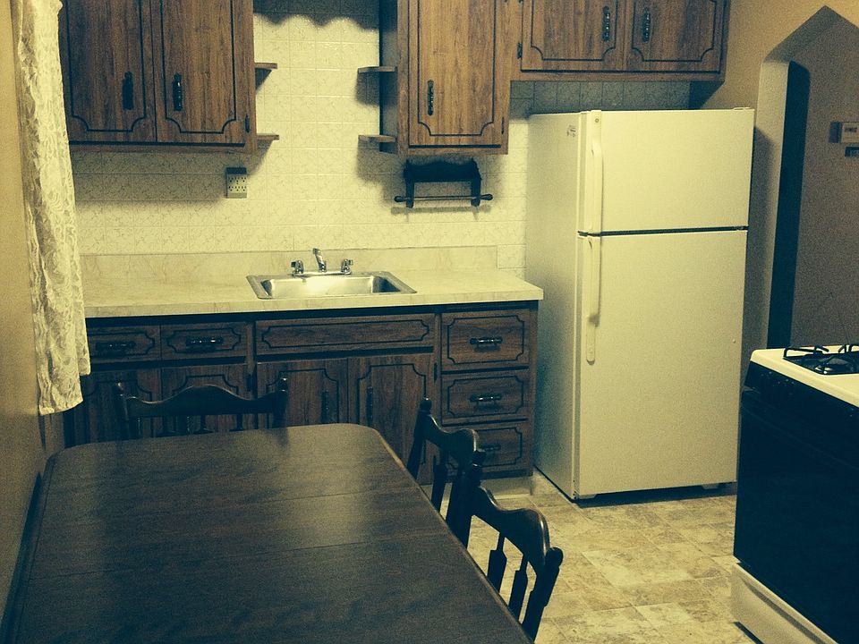 2nd image of 113 Baker Dr