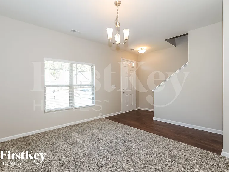 3527 Lebella Ln — Photo 3