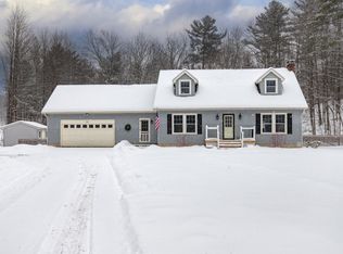 24 Maple Ln, Colchester, VT 05446