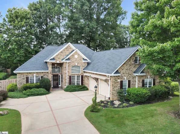 111 Clairewood Ct, Greenville, SC 29615