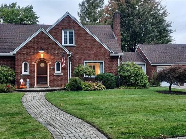24 W 41st St, Erie, PA 16508