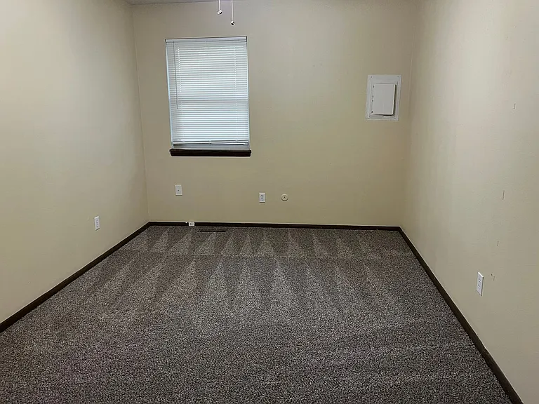936 S Craig Ave #&-3331 — Photo 12